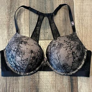 Victoria’s Secret Very Sexy Black Lace Push-Up Bra with Mesh